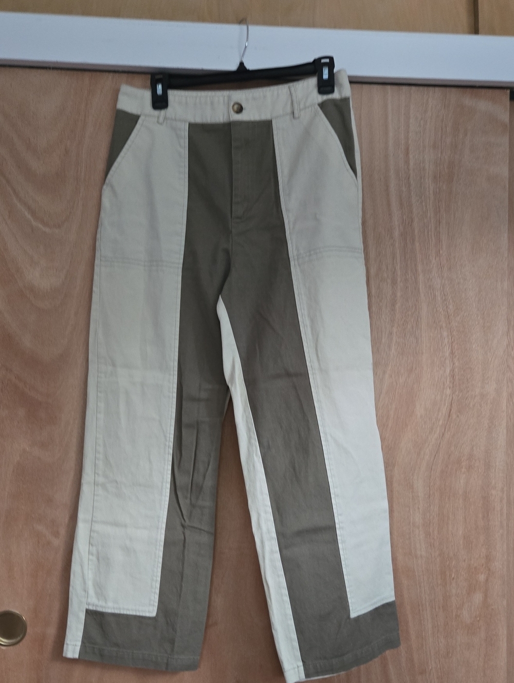 SHEIN Two-Tone Panel Pants in Olive and Cream
